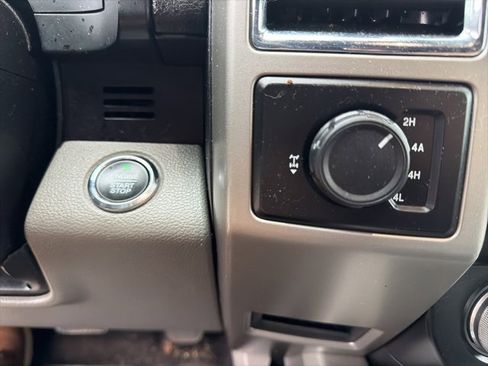 Used 2016 Ford F150 Lariat w/ Equipment Group 502A Luxury image 23