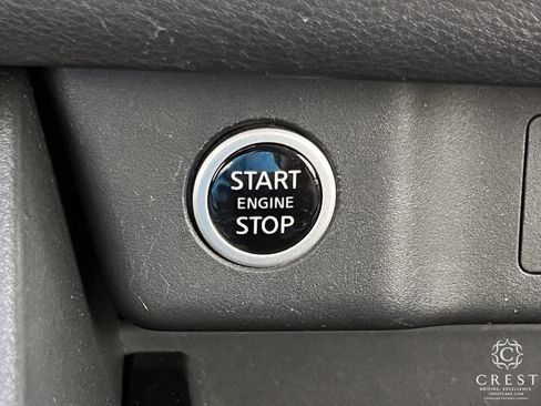 Used 2021 Nissan Rogue SV w/ Premium Package FWD image 20