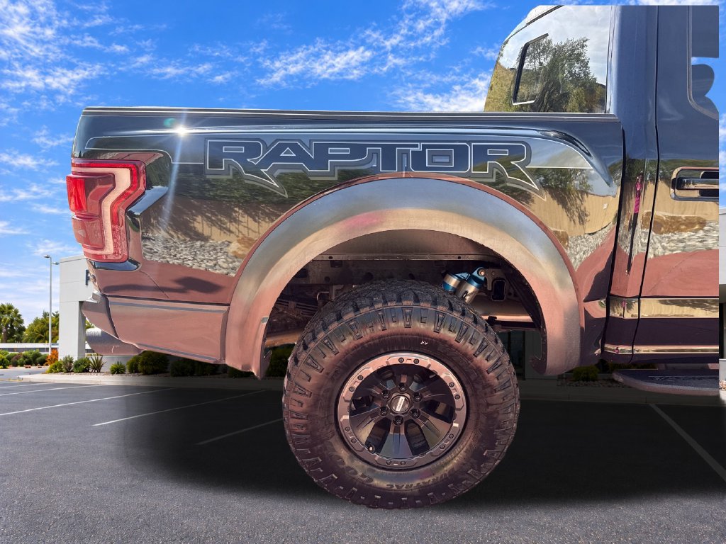 Certified 2018 Ford F150 Raptor w/ Equipment Group 802A Luxury AWD/4WD image 31