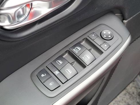 Used 2021 Jeep Cherokee Limited w/ Mopar Interior Package image 6