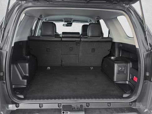 Certified 2024 Toyota 4Runner SR5 Premium image 8