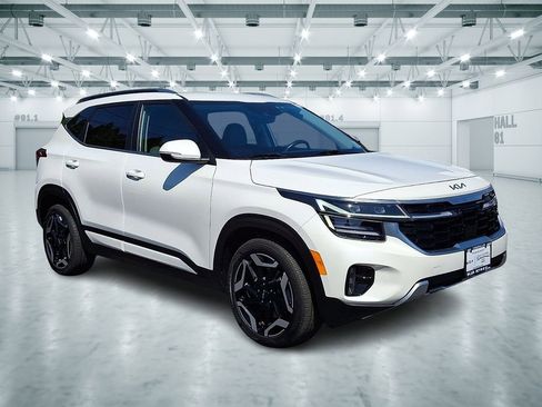Certified 2024 Kia Seltos SX image 1