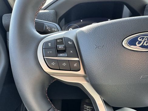 New 2026 Ford Explorer Active image 10
