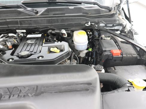Used 2025 RAM 2500 Big Horn AWD/4WD image 17
