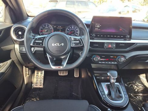 Certified 2023 Kia Forte GT-Line image 12