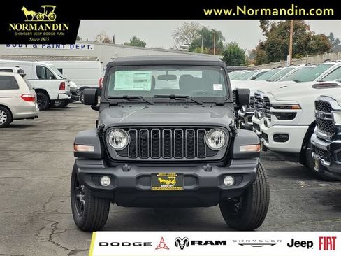New 2026 Jeep Wrangler Sport AWD/4WD image 2