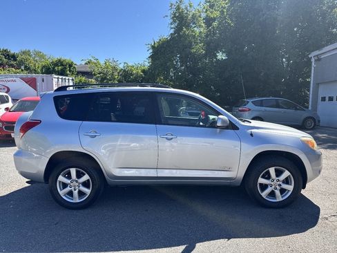 Used 2008 Toyota RAV4 Limited AWD/4WD image 9