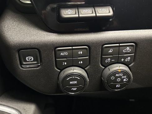 New 2026 Chevrolet Silverado 3500 LTZ w/ LTZ Premium Package image 62