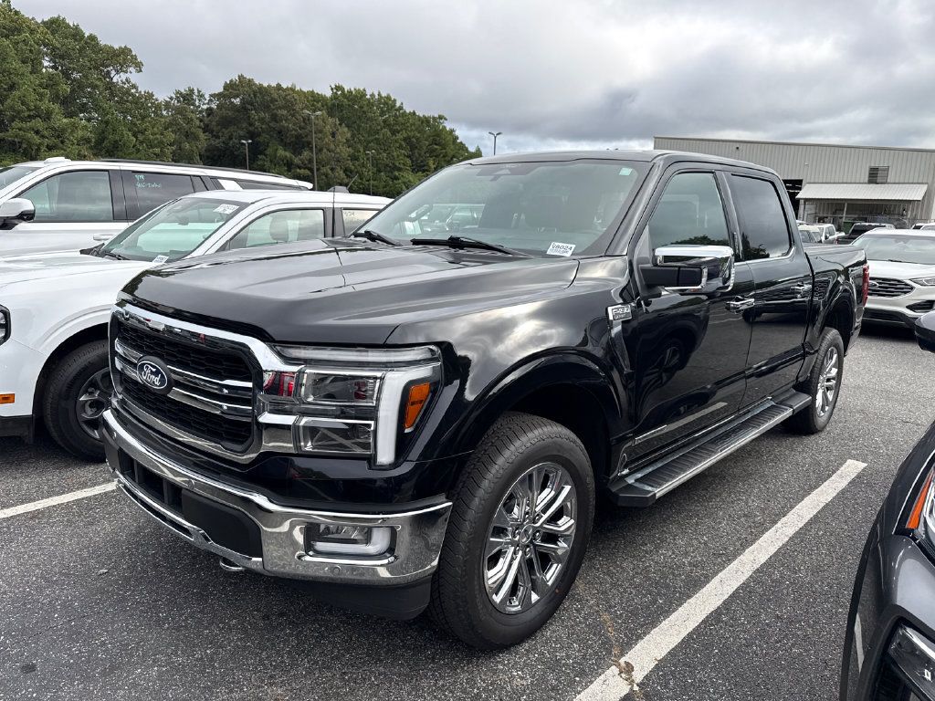 Used 2024 Ford F150 Lariat w/ Equipment Group 502A High AWD/4WD image 7