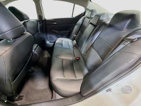 Used 2021 Nissan Altima 2.5 SR AWD/4WD image 24