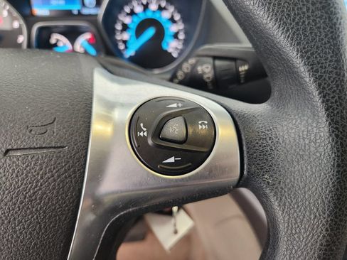 Used 2016 Ford Escape SE w/ Equipment Group 201A FWD image 29