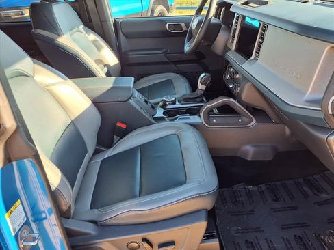 Used 2024 Ford Bronco Outer Banks image 26