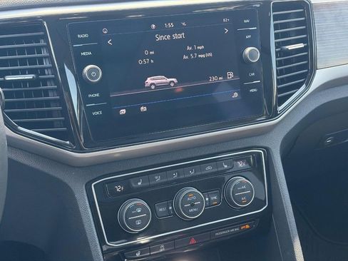 Used 2020 Volkswagen Atlas SEL FWD image 16