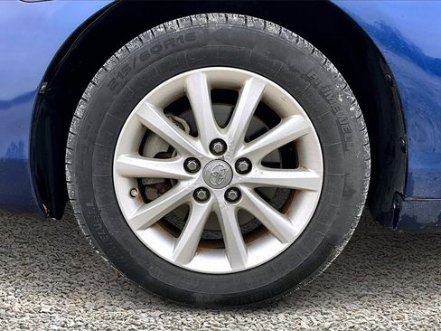 Used 2010 Toyota Camry XLE image 8