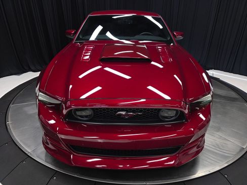 Used 2014 Ford Mustang GT Premium w/ Comfort Package RWD image 47