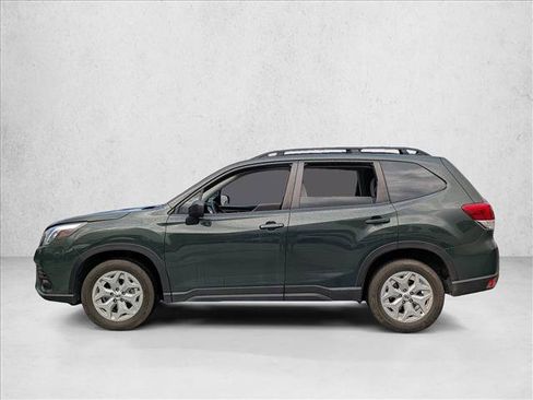 Used 2023 Subaru Forester image 2