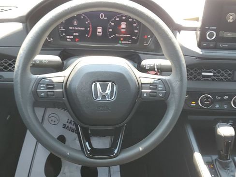 Used 2025 Honda Accord SE image 24