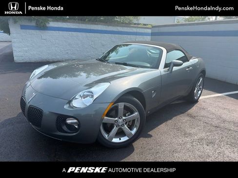 Used 2007 Pontiac Solstice GXP w/ Premium Package RWD image 1