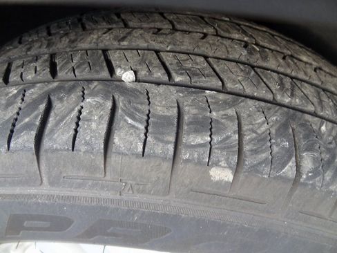 Certified 2020 Ford Explorer XLT w/ Comfort Package image 10