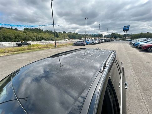New 2025 Chevrolet Traverse Z71 w/ Driver Confidence Package image 20