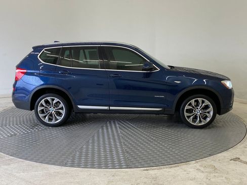 Used 2017 BMW X3 xDrive28i image 7