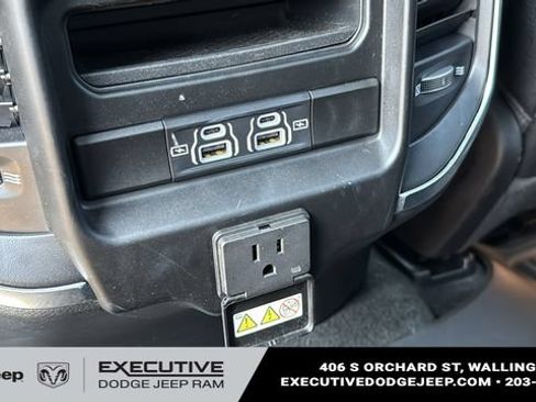 Used 2023 RAM 1500 Laramie AWD/4WD image 26