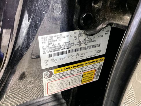 Certified 2024 Ford Expedition XLT RWD image 27