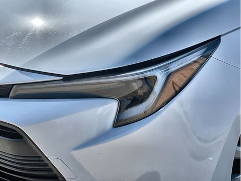 Used 2023 Toyota Corolla LE image 25