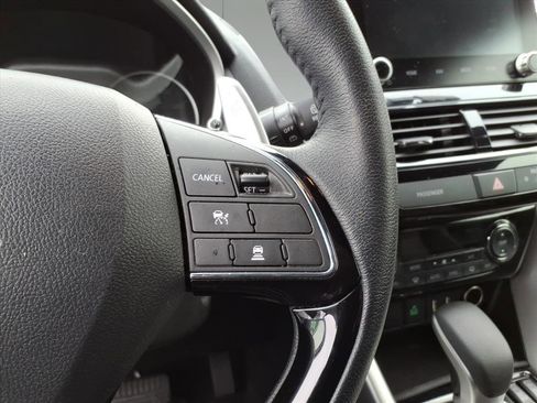 Used 2024 Mitsubishi Eclipse Cross SEL image 15