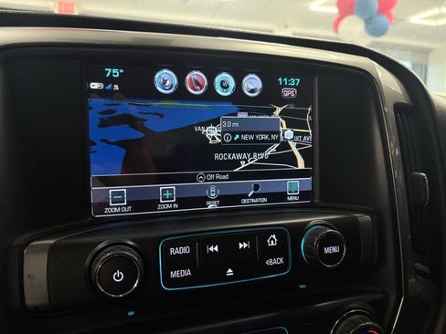 Used 2018 Chevrolet Silverado 1500 LT w/ All Star Edition AWD/4WD image 31