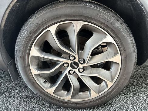 Used 2022 Lincoln Nautilus Reserve AWD/4WD image 36