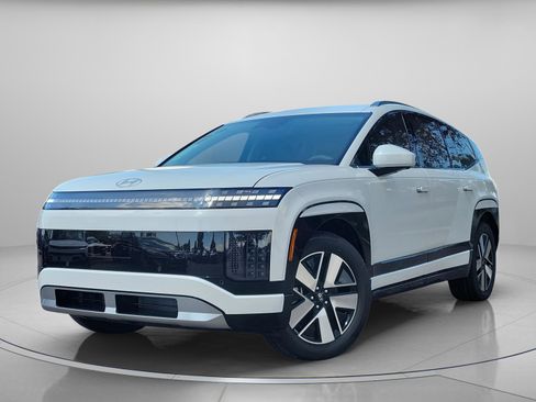 New 2026 Hyundai Ioniq 9 SEL image 2