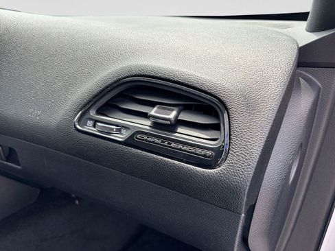 Used 2015 Dodge Challenger R/T Plus RWD image 48