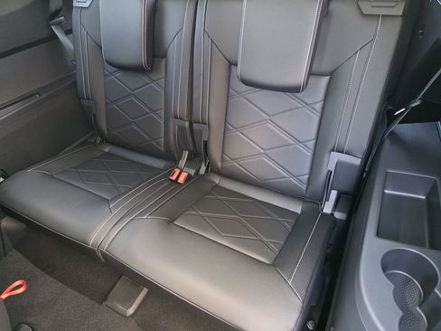 New 2026 Volkswagen Atlas SE image 20