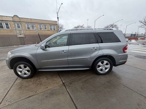 Used 2011 Mercedes-Benz GL 450 4MATIC image 7