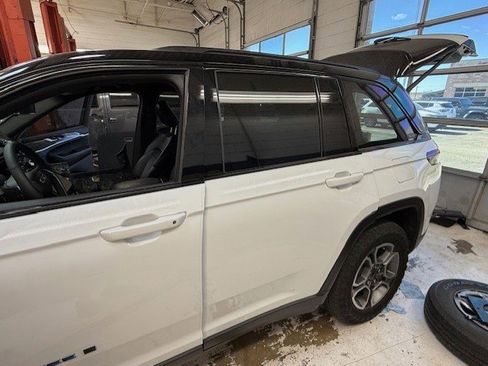 Used 2022 Jeep Grand Cherokee Trailhawk w/ Advanced Protech Group II image 2