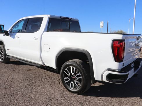 Used 2021 GMC Sierra 1500 AT4 w/ AT4 Preferred Package image 5