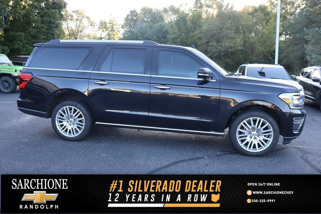 Used 2024 Ford Expedition Max Limited AWD/4WD image 1