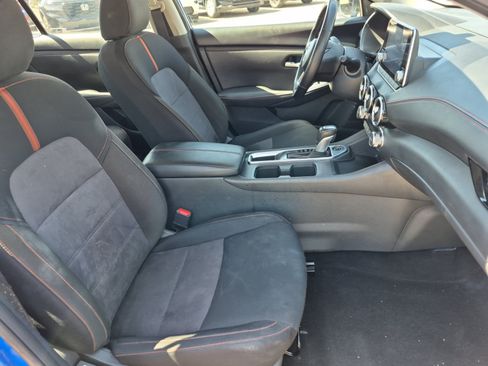 Used 2025 Nissan Sentra SR FWD image 24