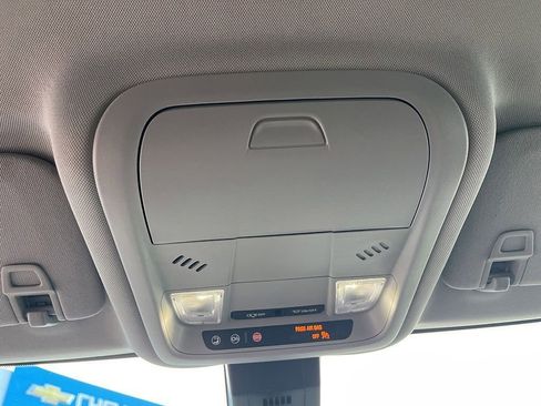 Used 2024 Chevrolet Equinox LT image 42