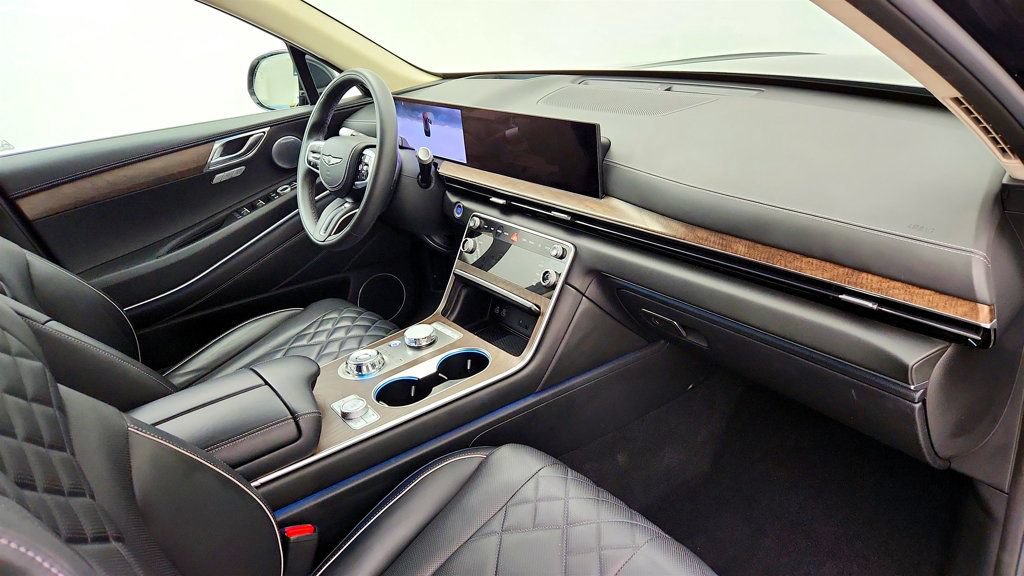 Used 2025 Genesis GV80 3.5T Prestige AWD/4WD image 25