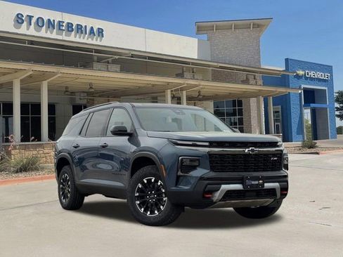 New 2026 Chevrolet Traverse Z71 image 2