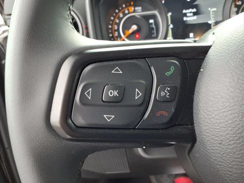 Used 2026 Jeep Gladiator Rubicon AWD/4WD image 19