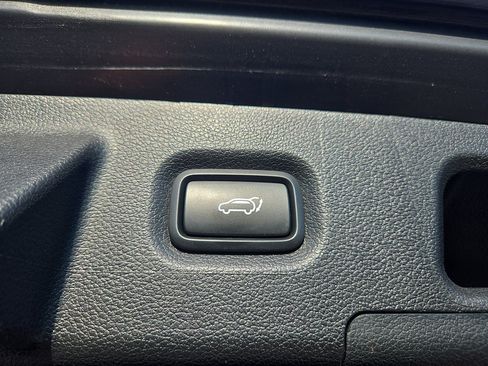 Certified 2023 Hyundai Santa Fe SEL FWD image 33