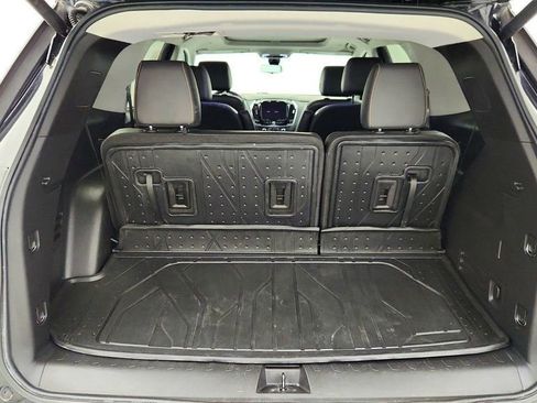 Used 2021 Chevrolet Traverse RS w/ LPO, Floor Liner Package image 22