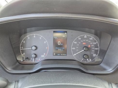 Used 2025 Toyota Corolla SE image 20