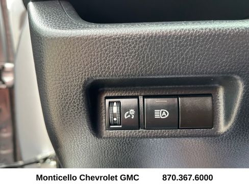 Used 2020 Toyota RAV4 LE image 21