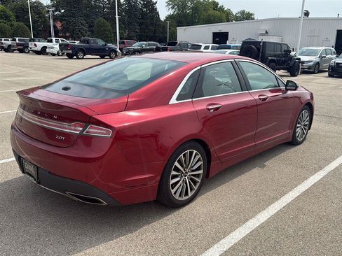 Used 2018 Lincoln MKZ Select w/ Select Plus Package FWD image 14