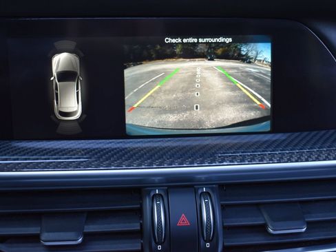 Used 2018 Alfa Romeo Stelvio Quadrifoglio w/ Driver Assist Dynamic Package image 32