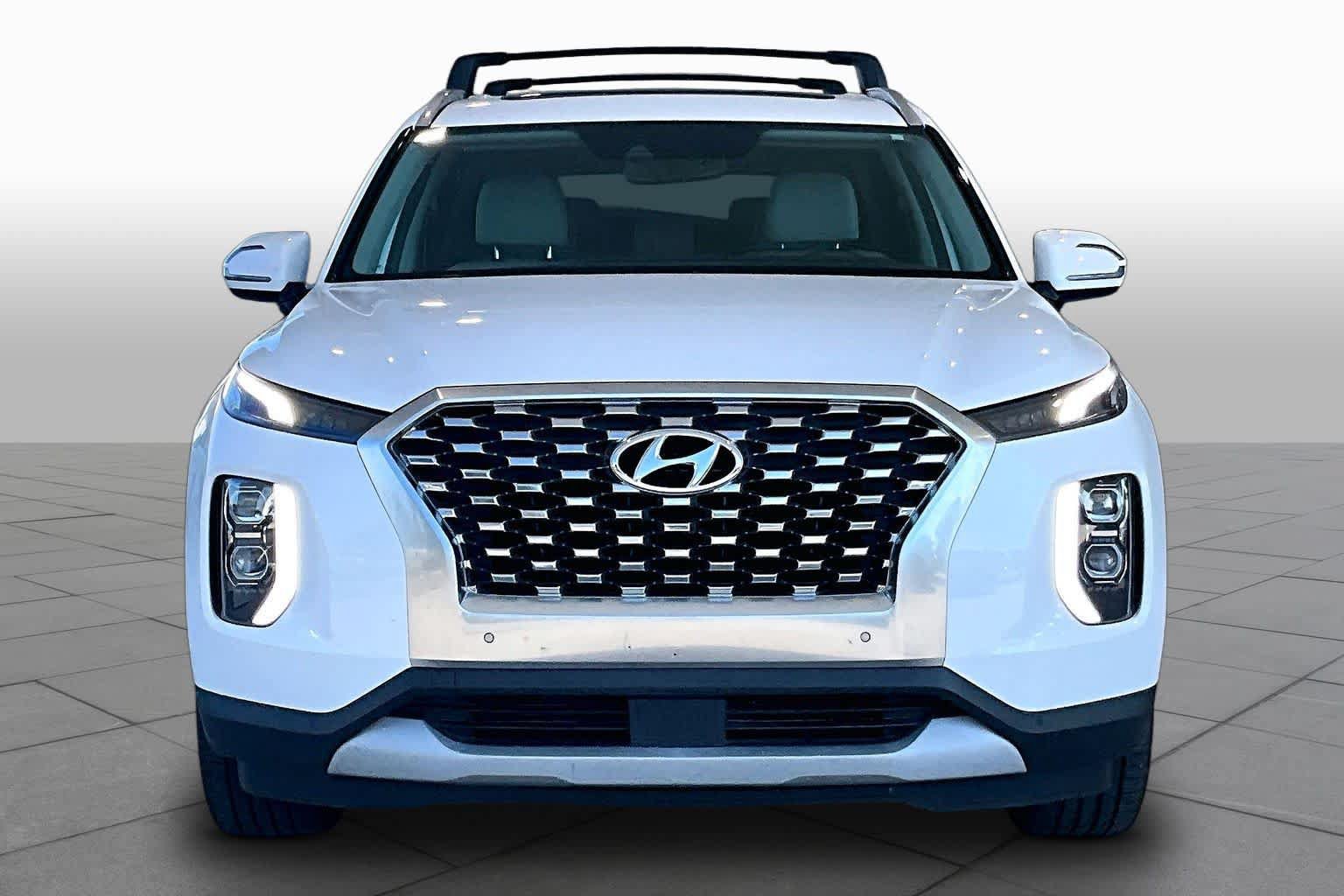 Used 2020 Hyundai Palisade SEL FWD image 3